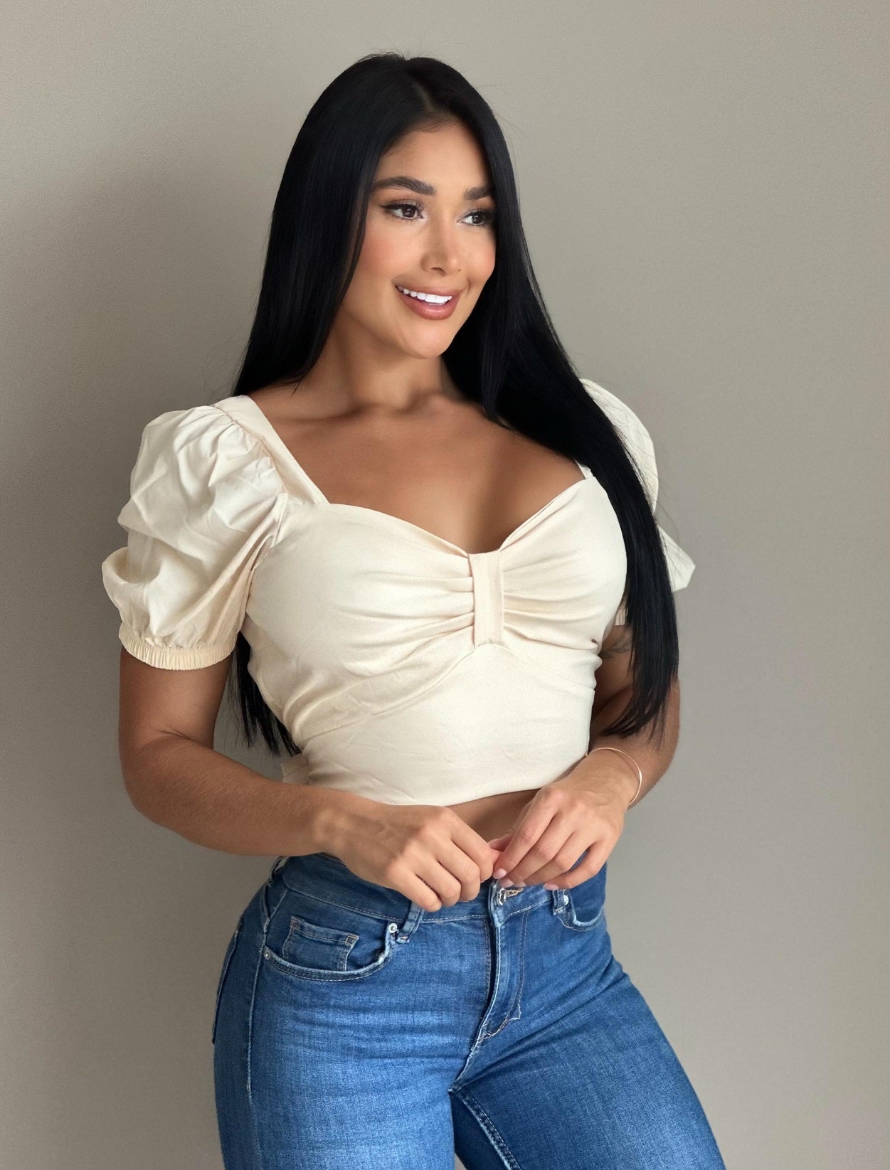 BLUSA CON MOÑO ATRÁS 930