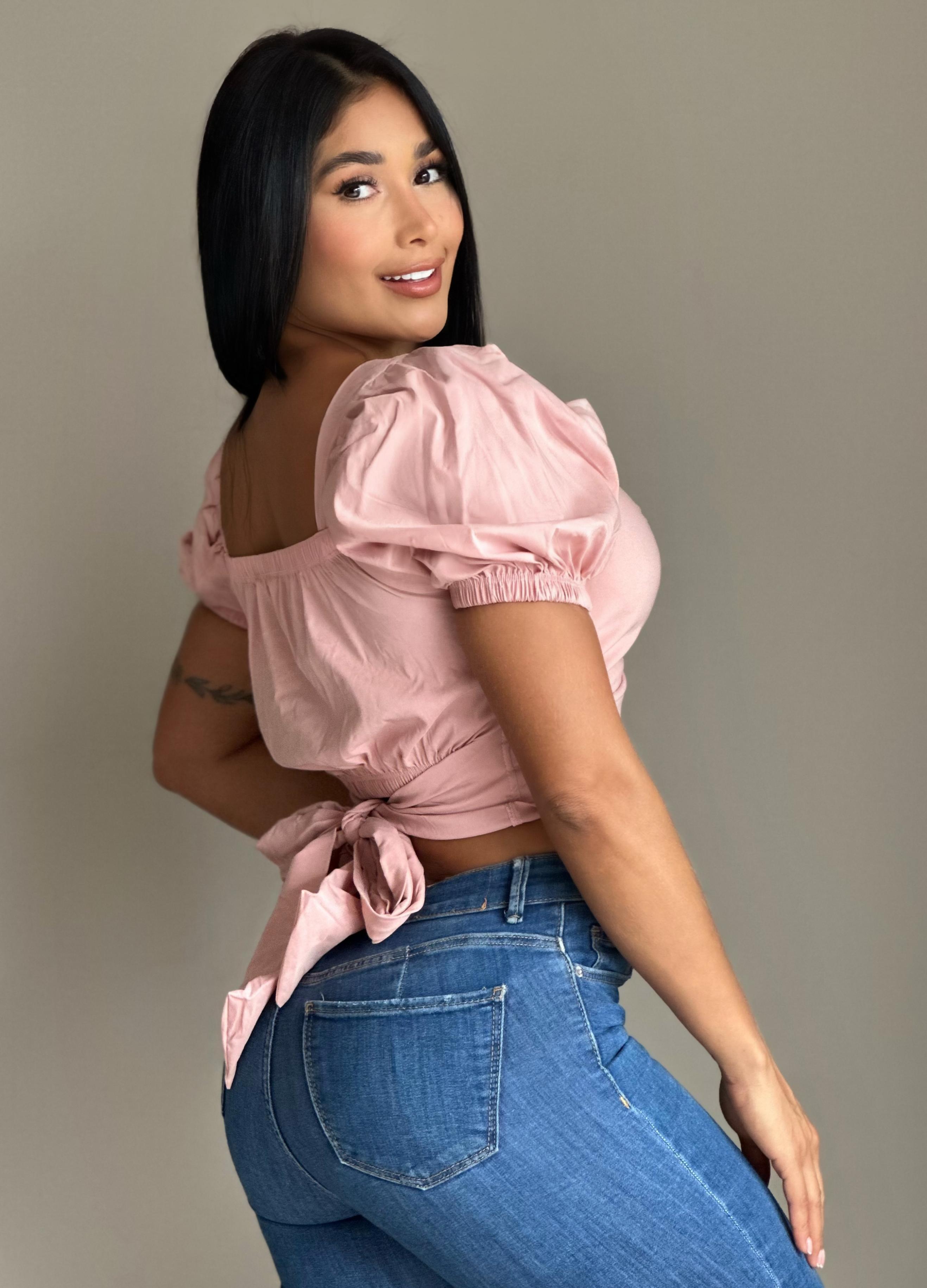 BLUSA CON MOÑO ATRÁS 930