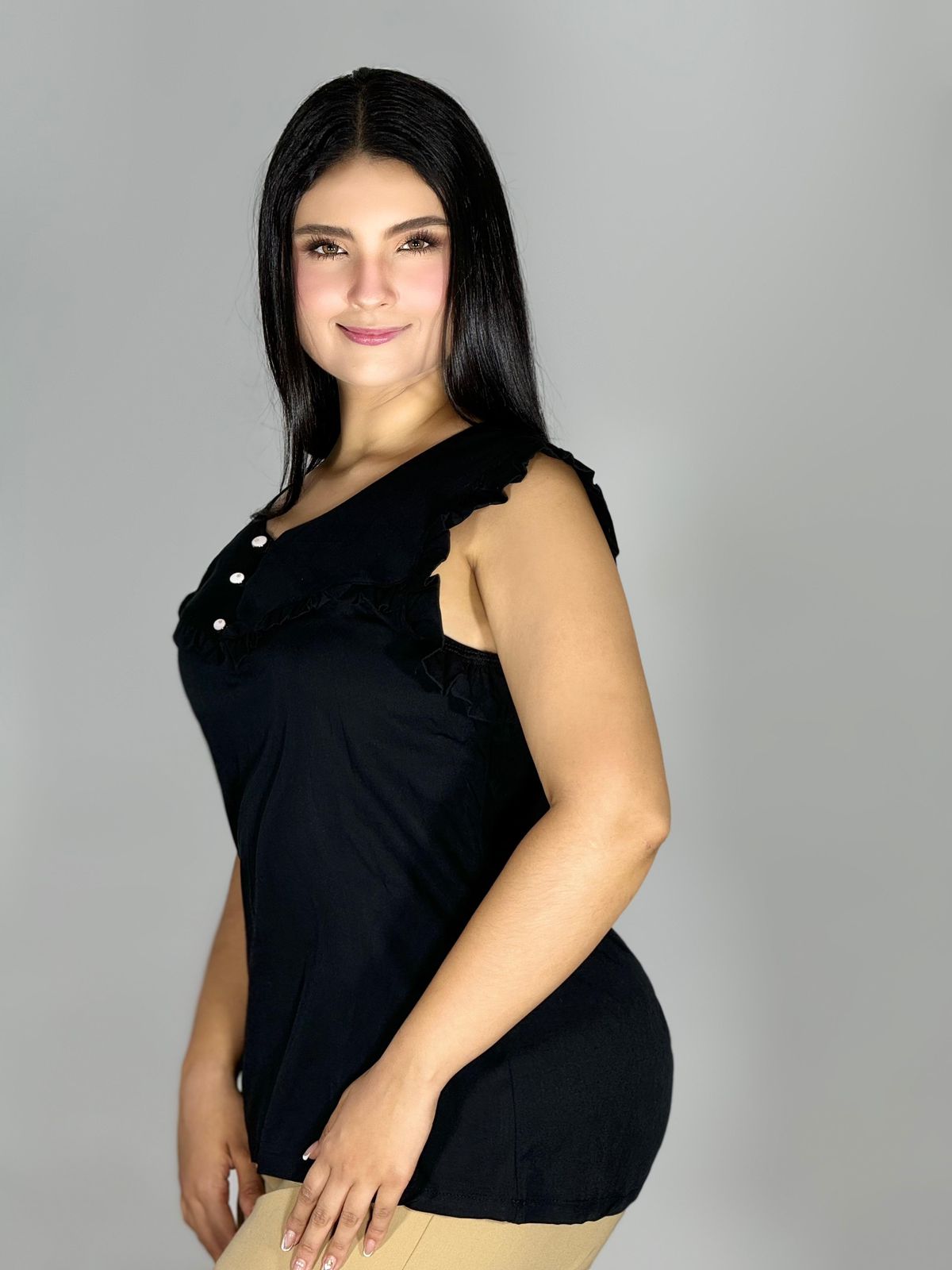 BLUSA CON VOLANTES FRONTALES 959