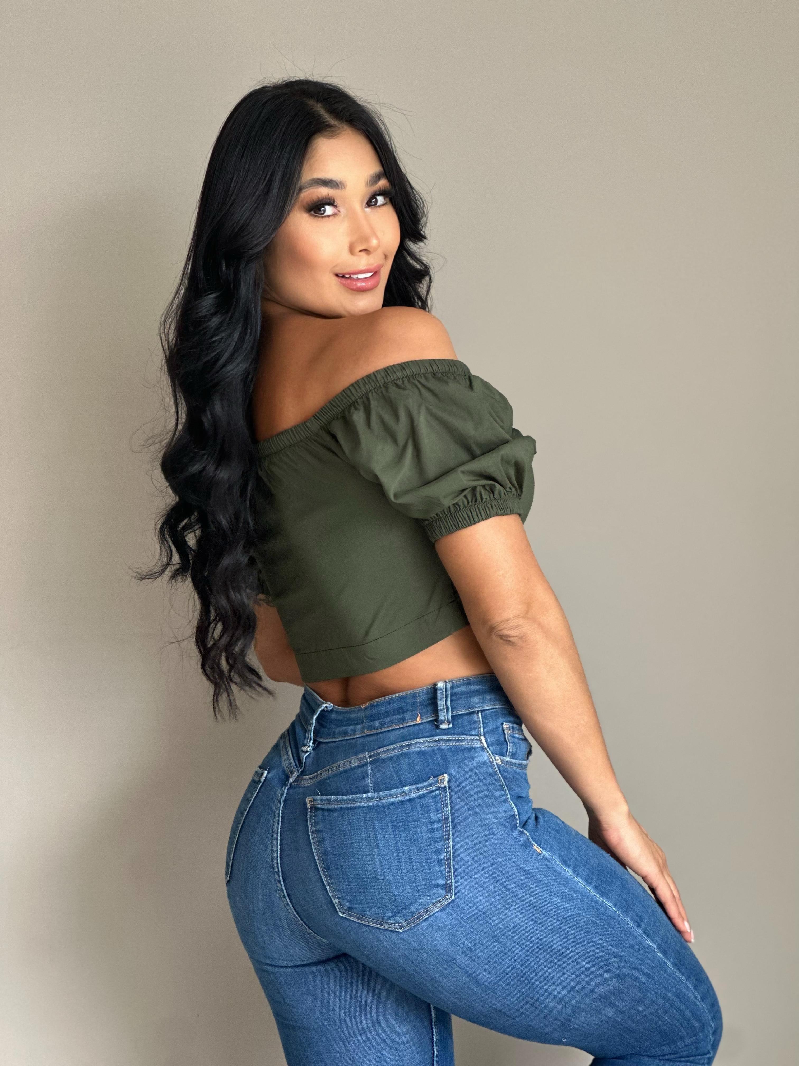 BLUSA HOMBROS DESCUBIERTOS 901