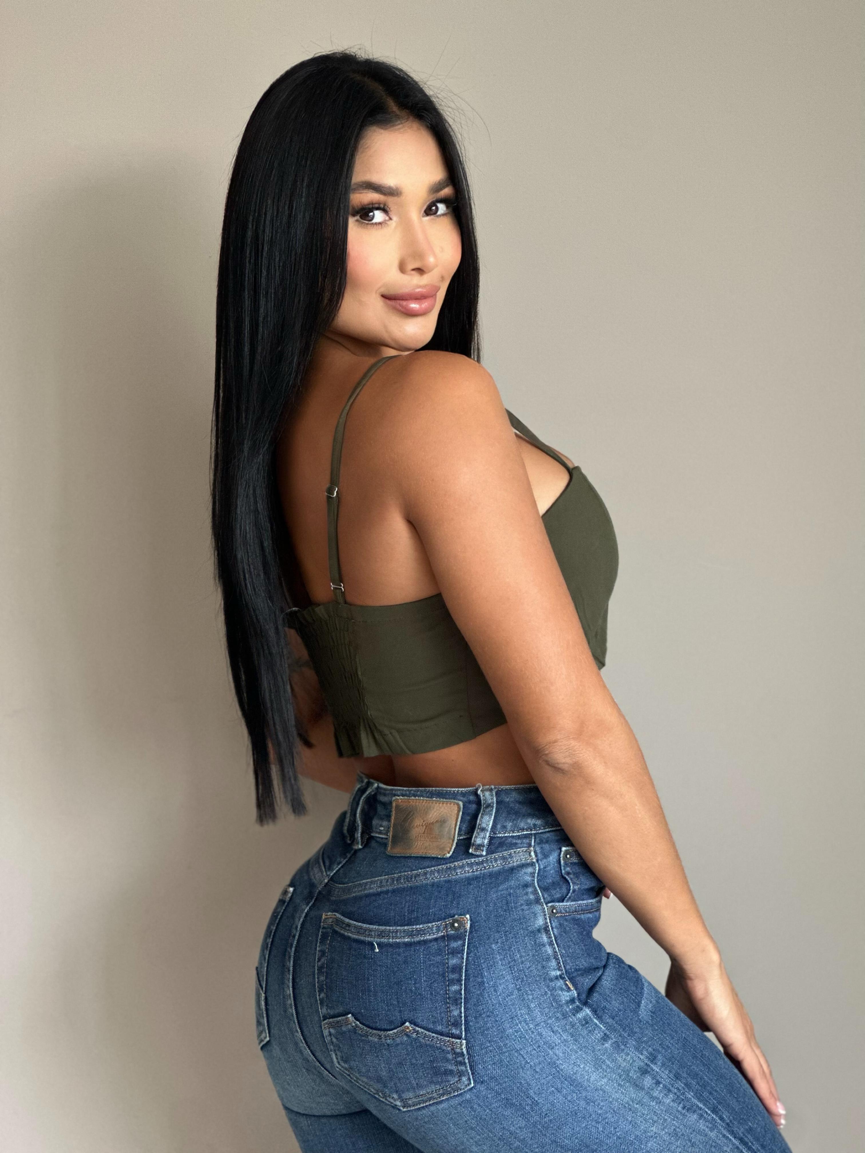 BLUSA ESTILO RECTO 942