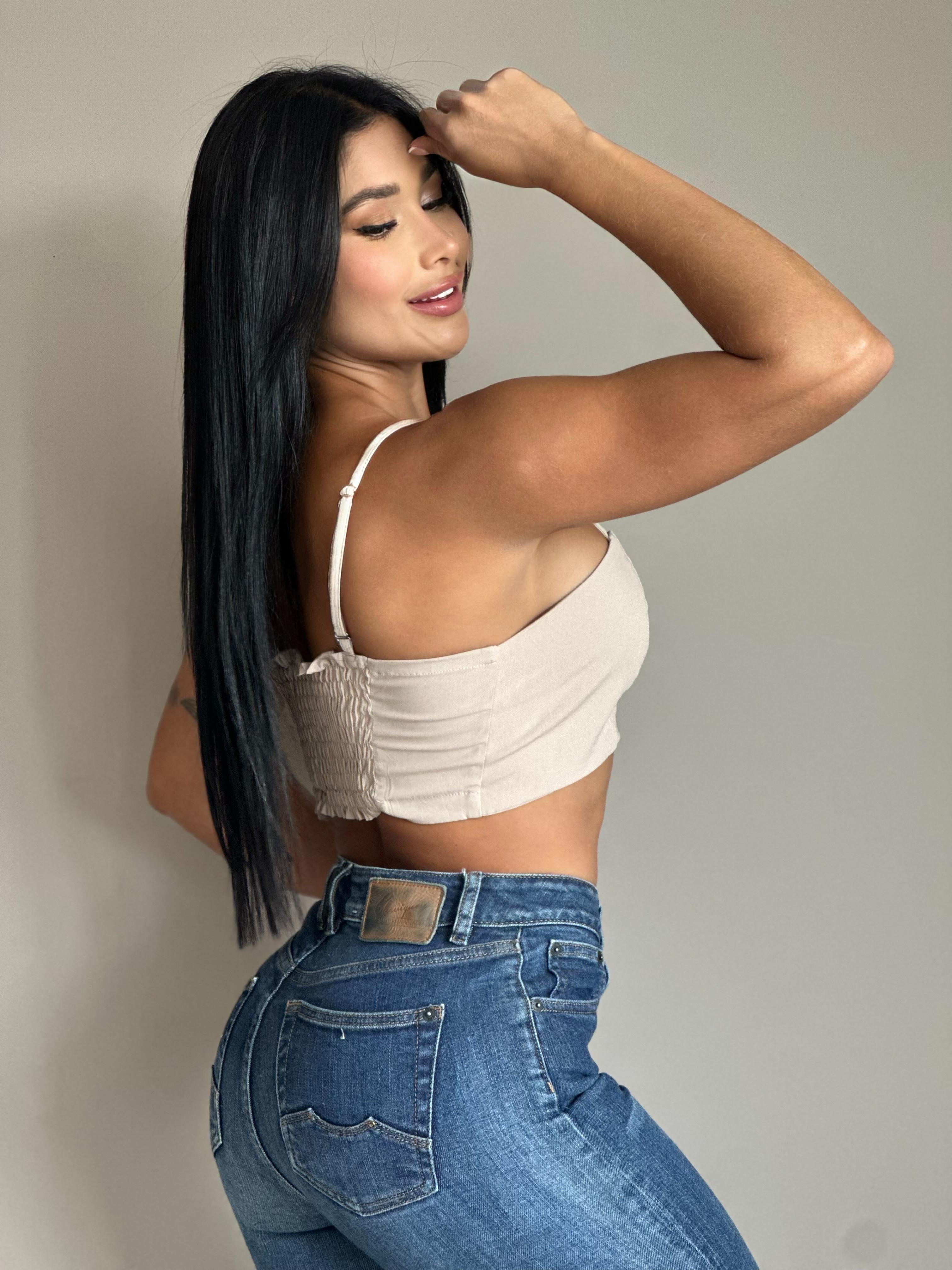 BLUSA ESTILO RECTO 942