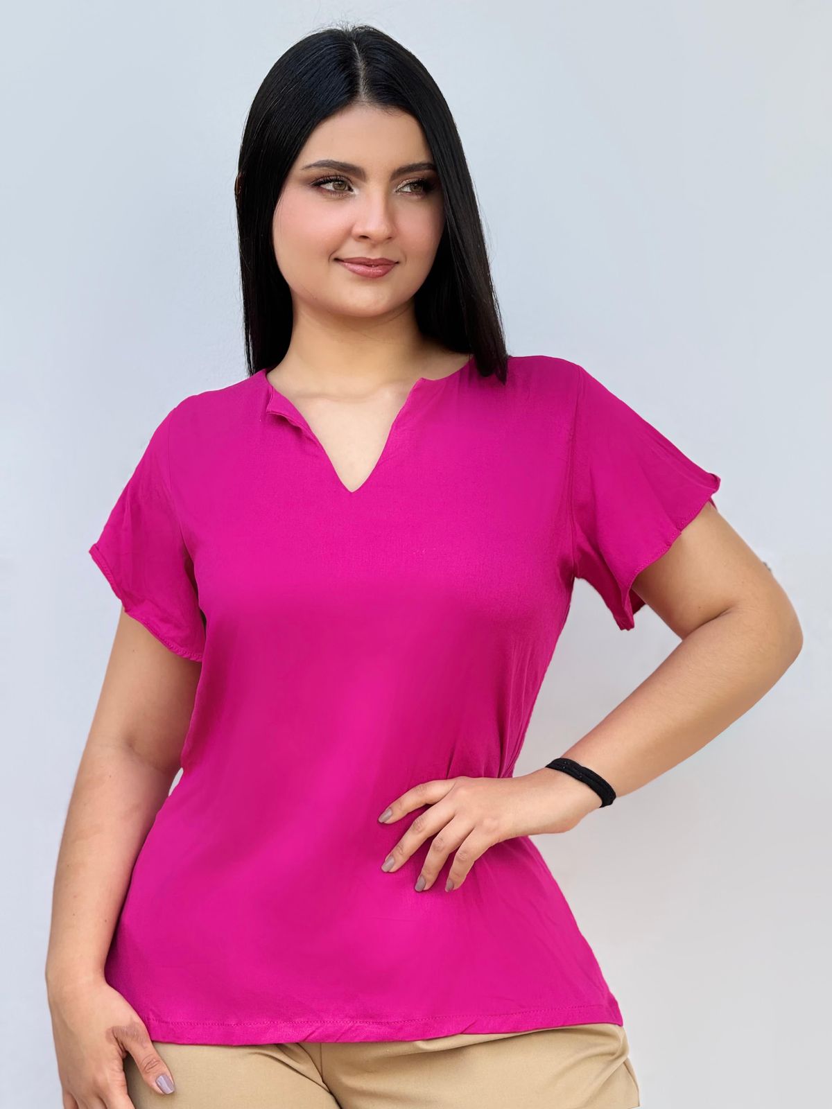 BLUSA CUELLO EN V 945