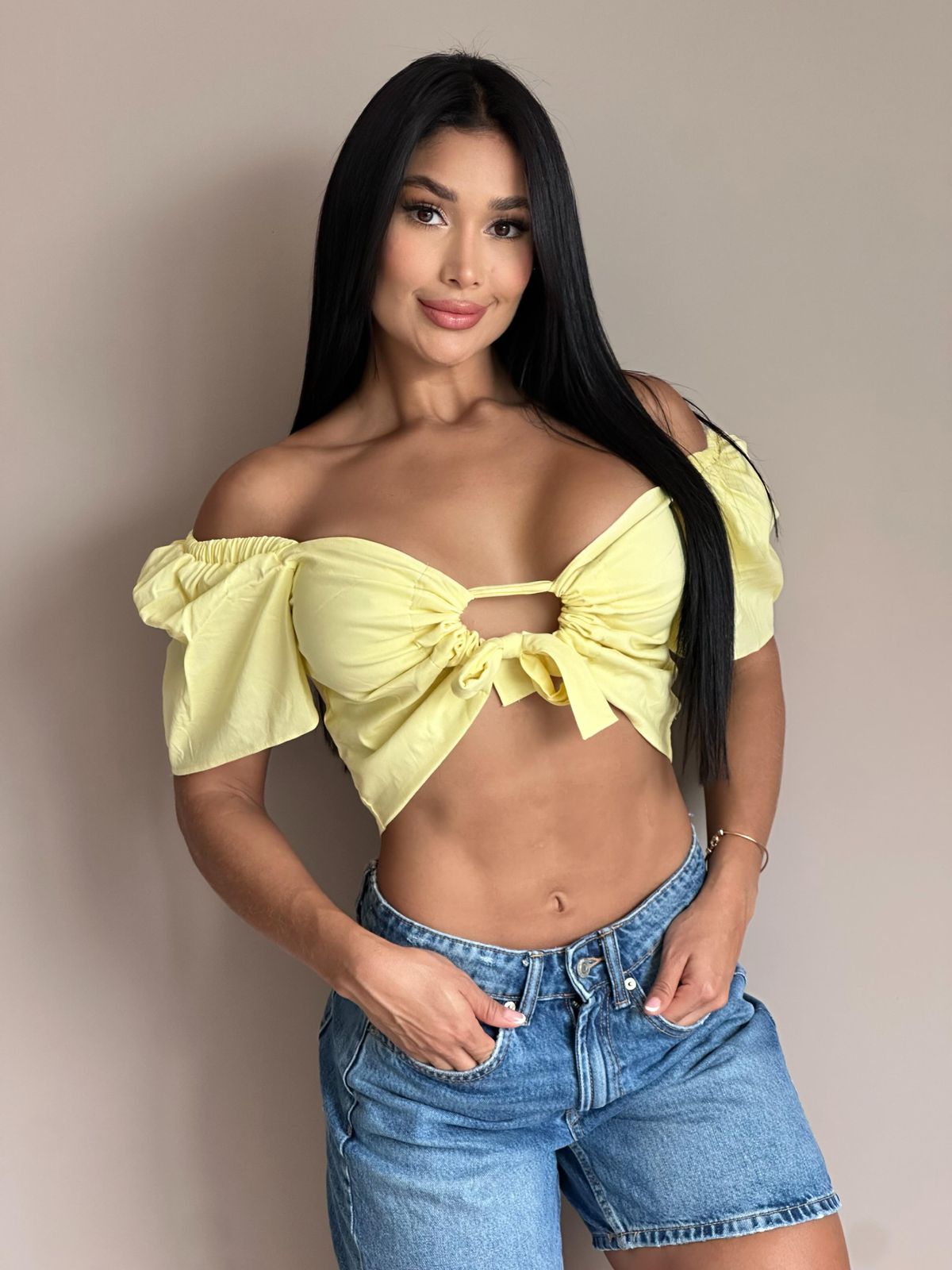 BLUSA MOÑO FRONTAL 926