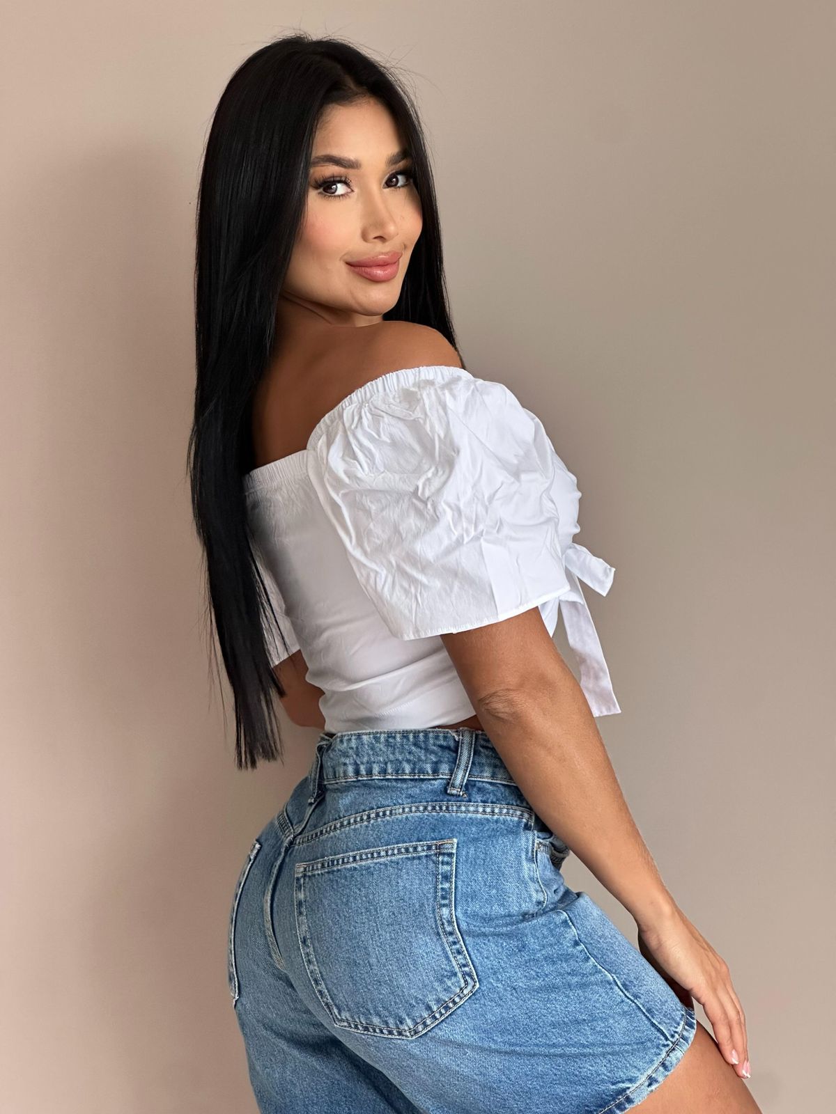 BLUSA MOÑO FRONTAL 926