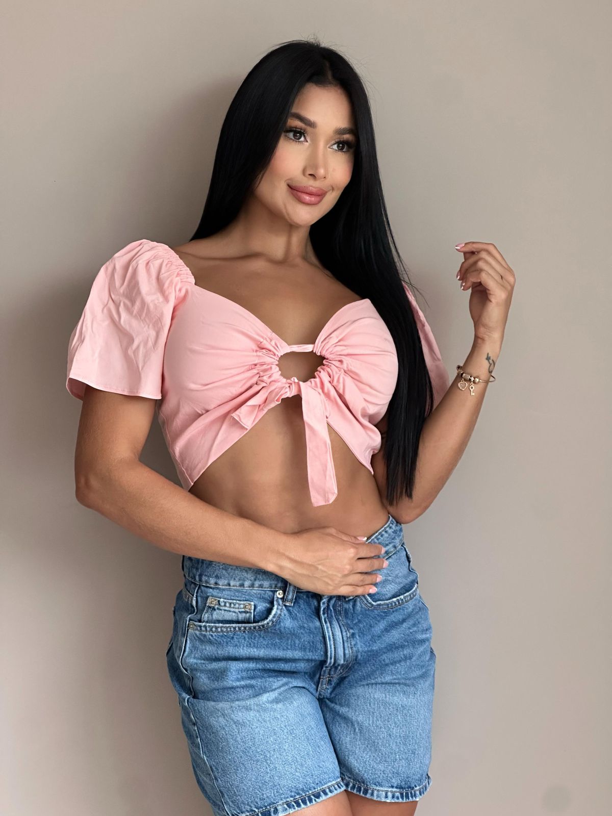 BLUSA MOÑO FRONTAL 926