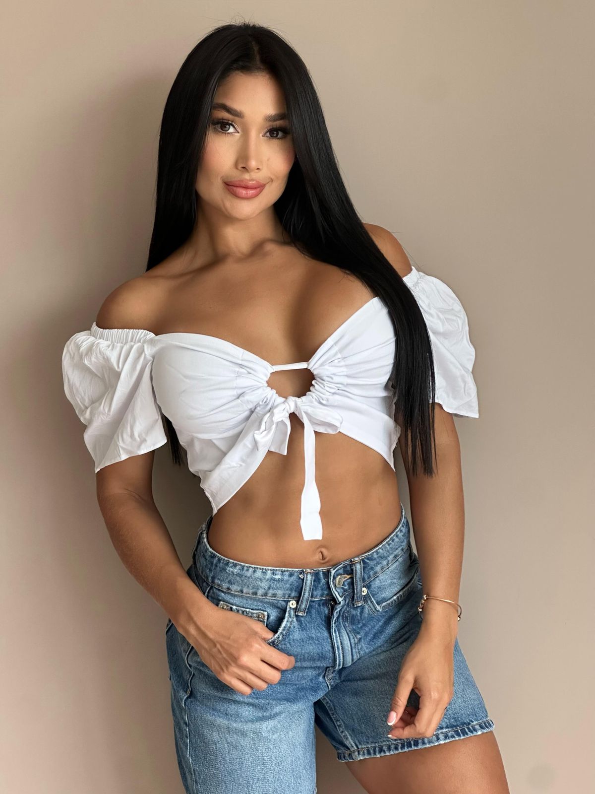 BLUSA MOÑO FRONTAL 926