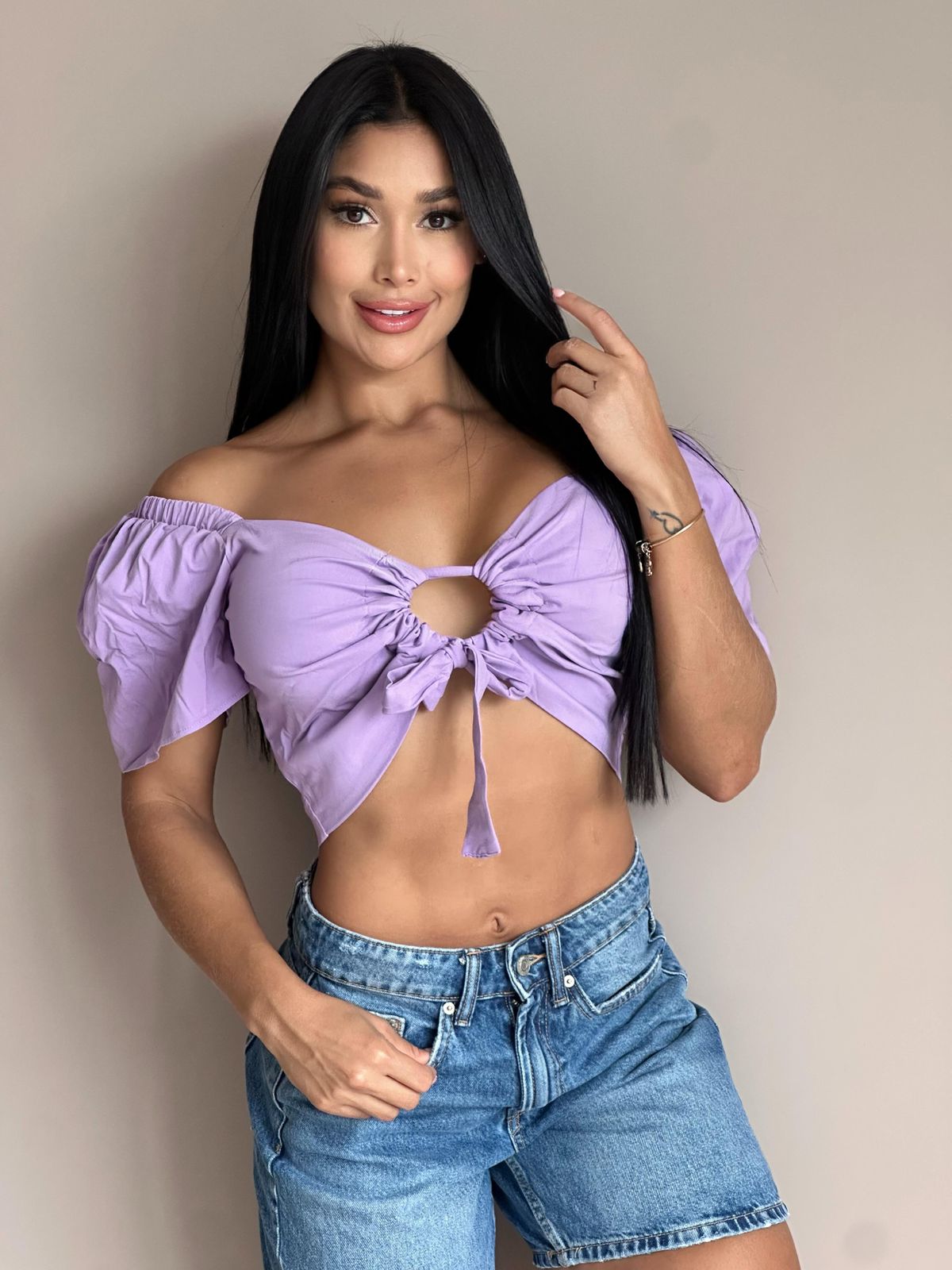 BLUSA MOÑO FRONTAL 926