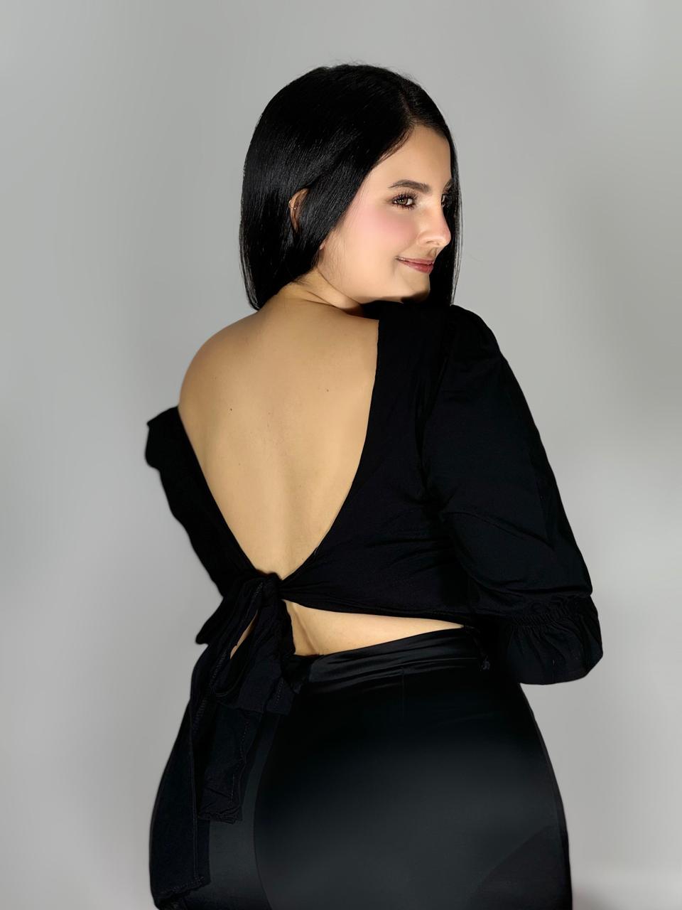BLUSA CON MOÑO 928