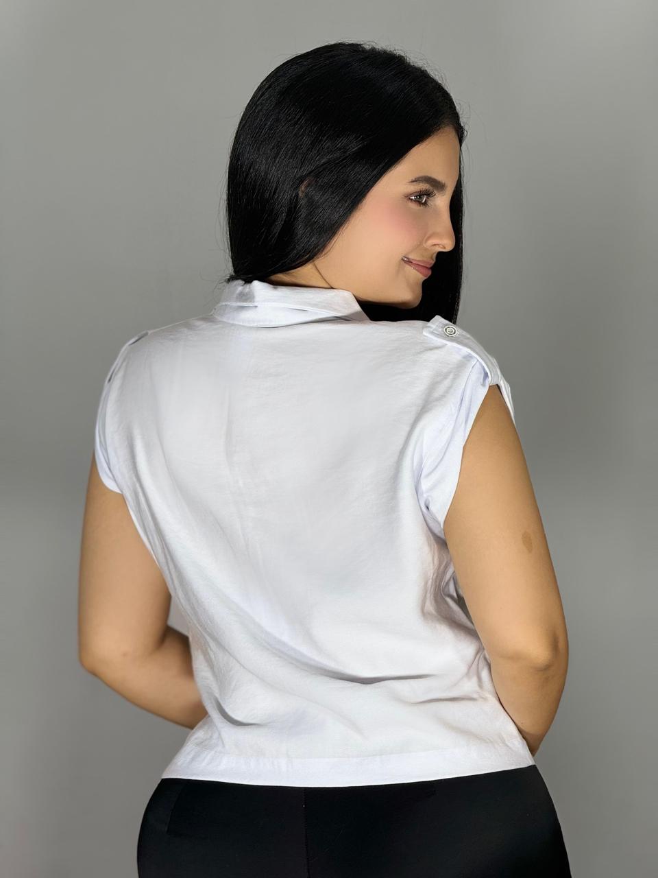 BLUSA CAMISERA CON DOBLADILLO EN HOMBRO 911