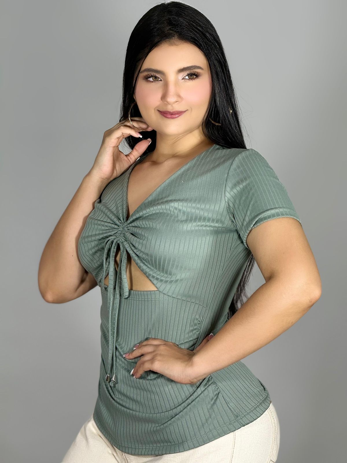 BLUSA RIB ESCOTE CENTRAL 966