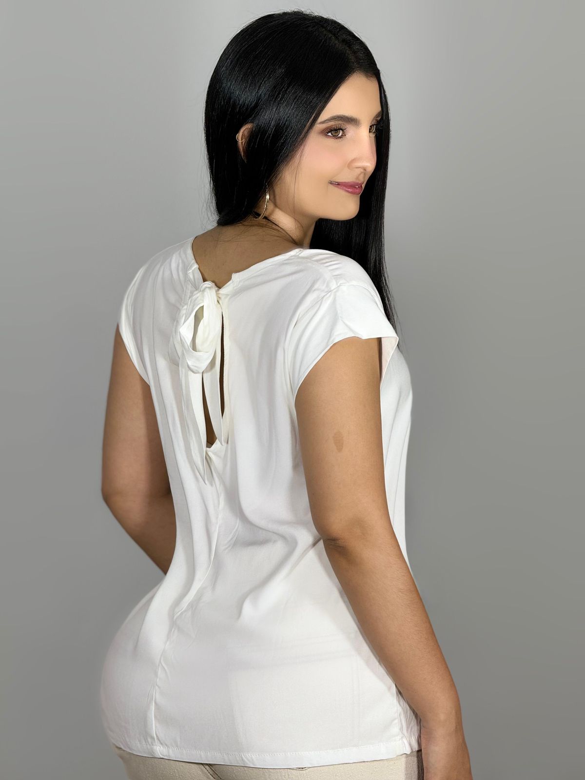 BLUSA MOÑO ESPALDAR 962