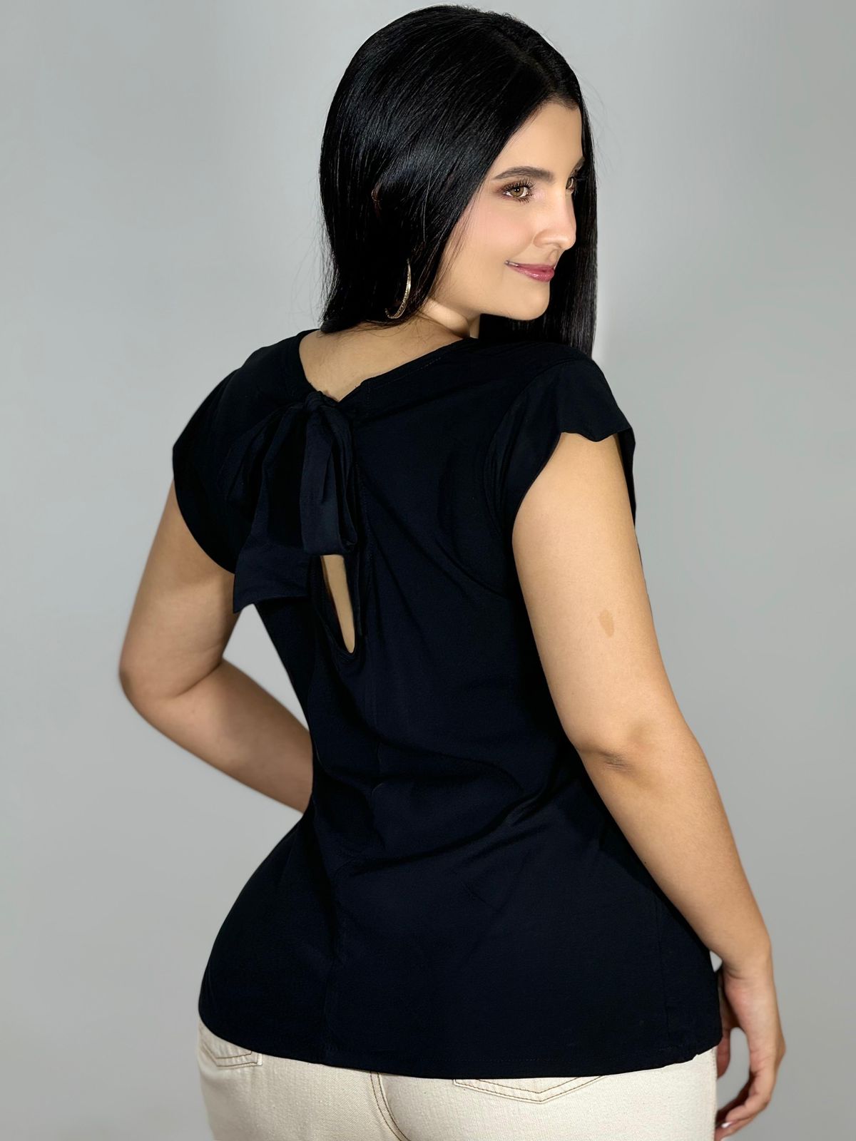 BLUSA MOÑO ESPALDAR 962