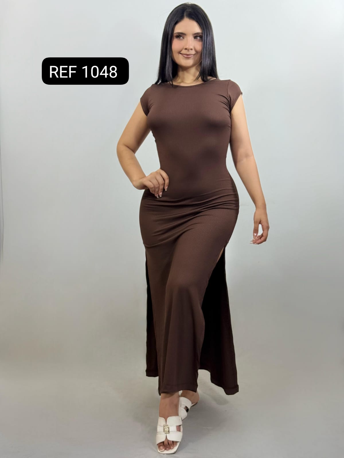 VESTIDO DE RAYA Y UNICOLOR CON ABERTURA REF 1048