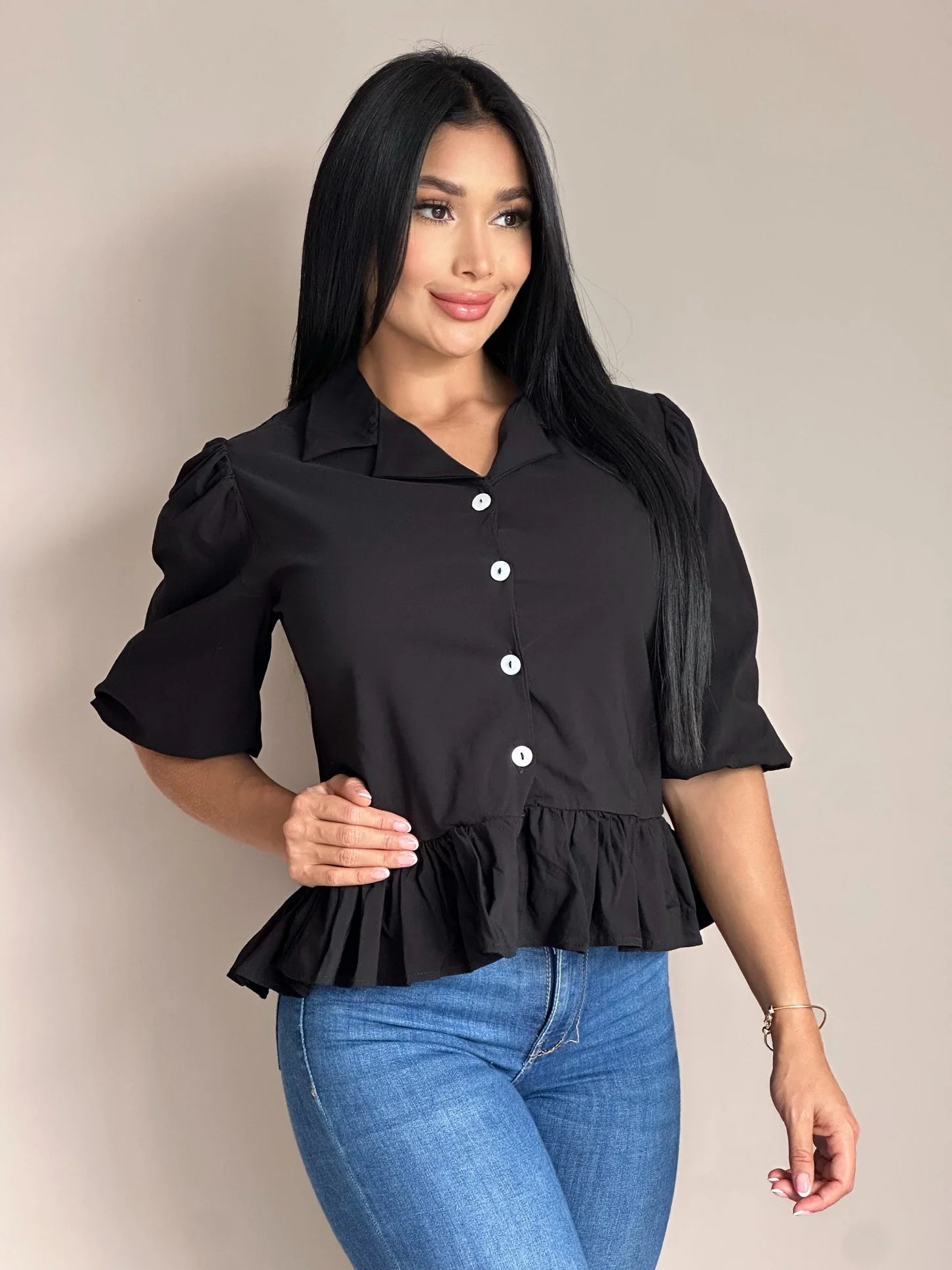 BLUSA DE BOLEROS INFERIORES 935