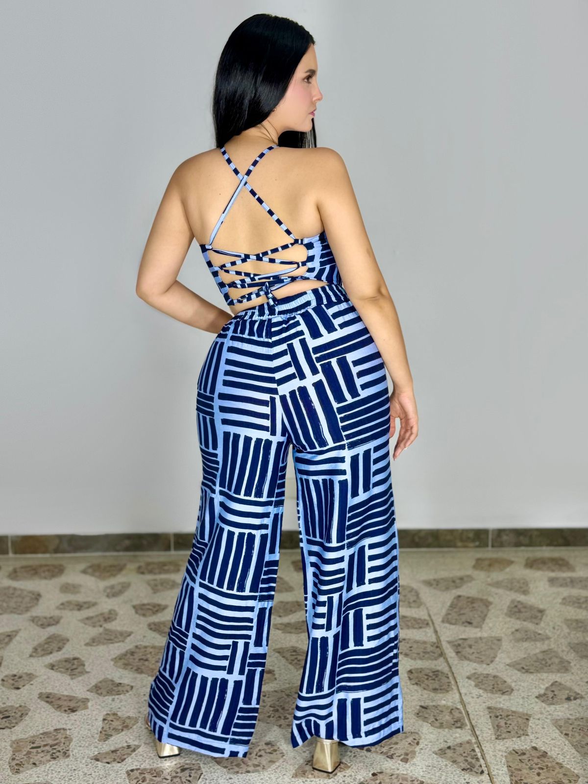 PANTALON A RAYAS 970