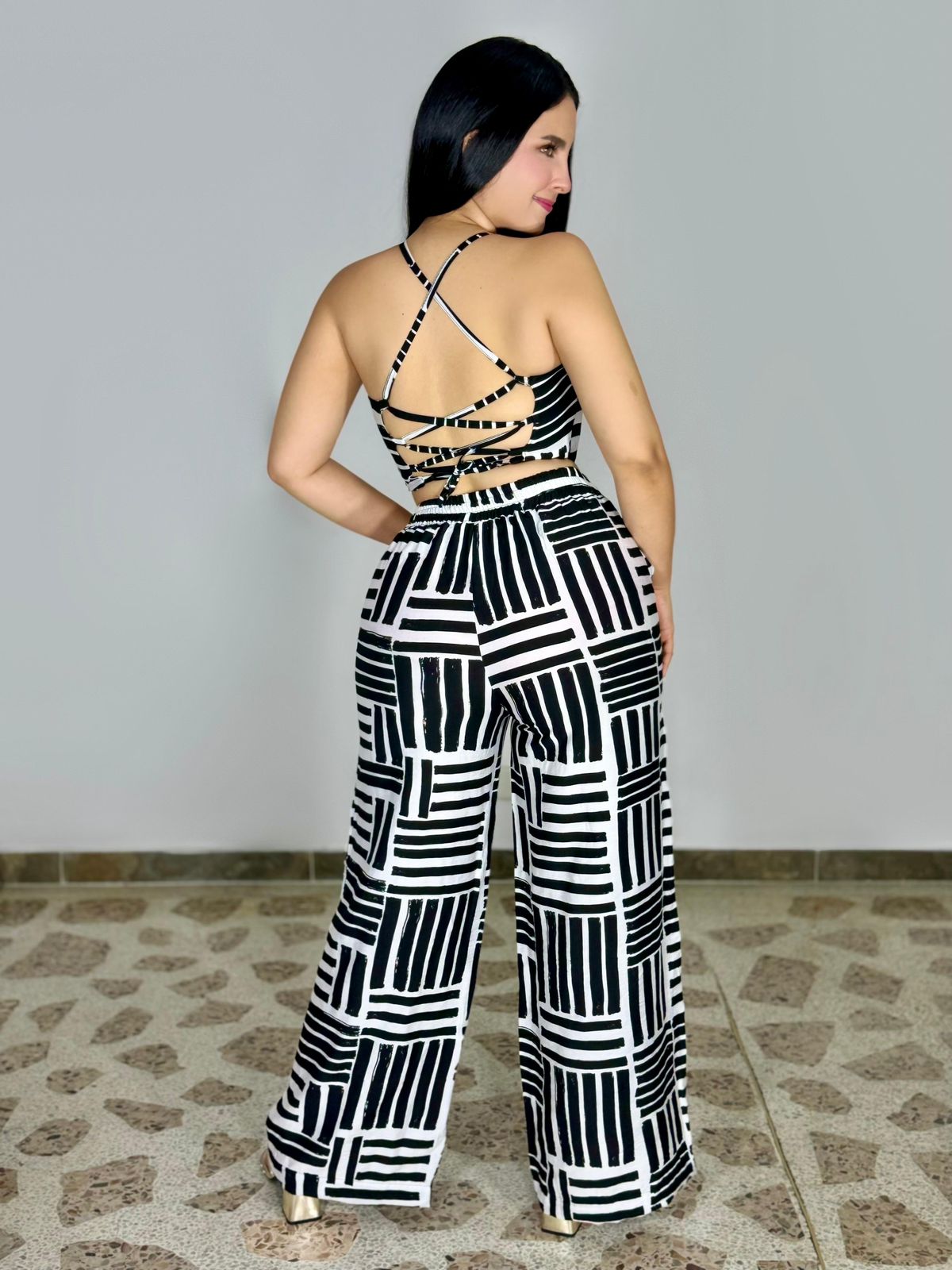 PANTALON A RAYAS 970