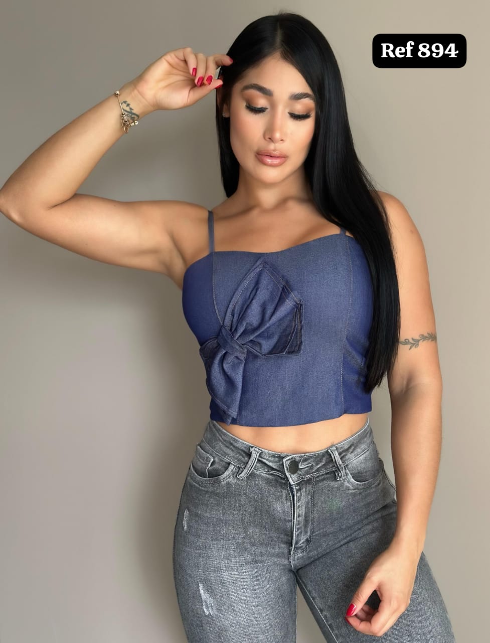 BLUSA CON MOÑO 894