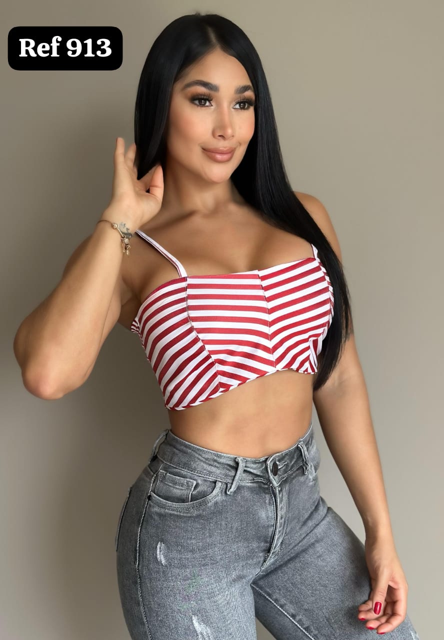 BLUSA ESCOTE CUADRADO 913